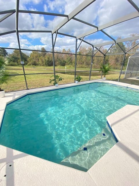Have you booked your vacation home yet?🏖🌞