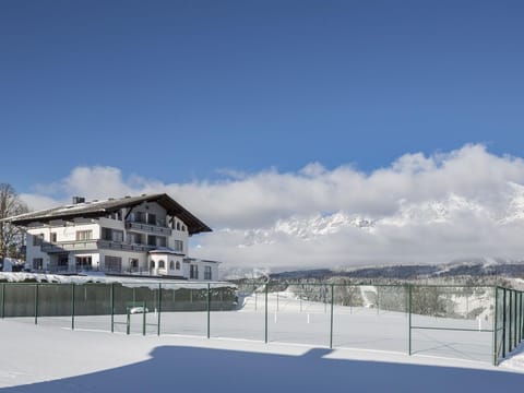 Familienzimmer mit Dusche, WC - Haus Central Bed and Breakfast in Schladming