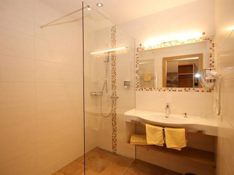 App+Suite 4-6 Pax - Hotel Neuwirt Apartment in Schladming