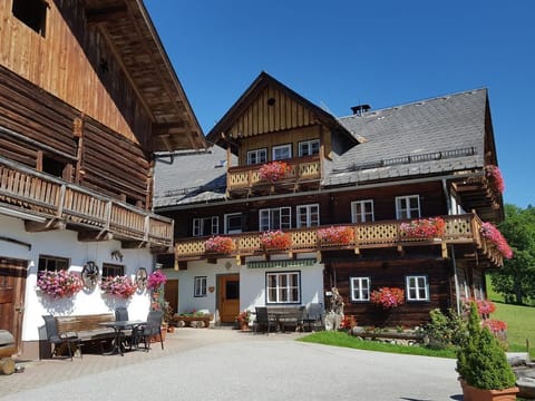 Double room, shower, WC - Andenbacherhof Apartment in Schladming