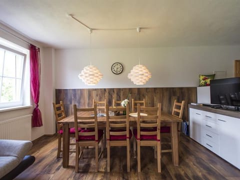 TOP 1 - Apartment, shower, WC, 2 bedrooms - Haus Gloria - Top 1 and 6 Apartment in Schladming