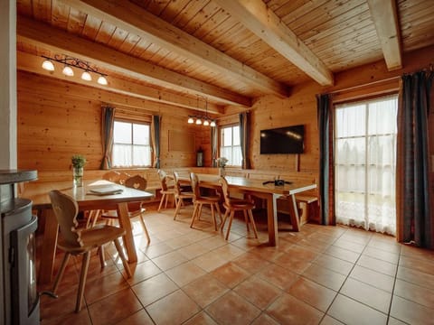 Alpine hut "Dachstein" - Almdorf Reiteralm Cabin in Schladming