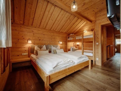 Alpine hut "Alpenfürst" - Almdorf Reiteralm Cabin in Schladming