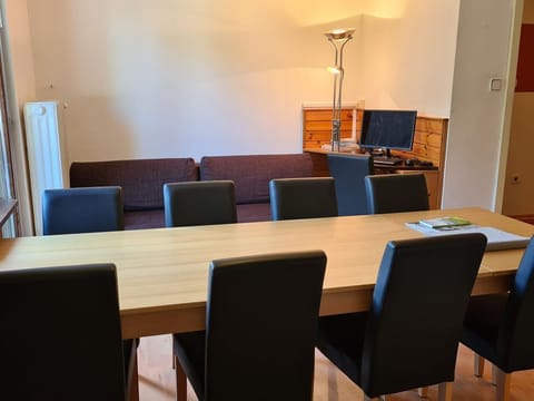 App. 3 95m² 5-10 pers 3 BEDROOMS AND KITCHEN - My Urlaub Apartment- House Apartment in Schladming