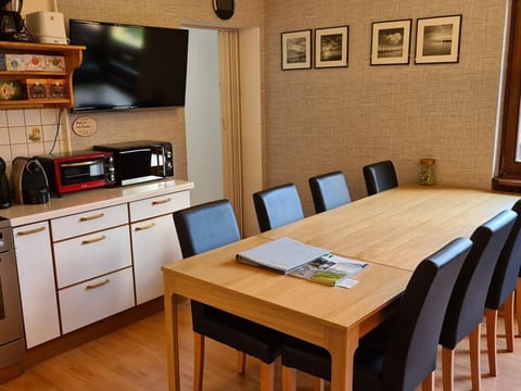 App. 3 75m² 3-6 pers. 2 BEDROOMS & KITCHEN - My Urlaub Apartment- House Apartment in Schladming
