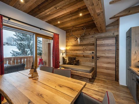 Apartment "S'HOAMELIGE" - House Wiederkehr Bed and Breakfast in Schladming