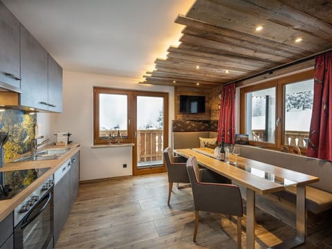 Apartment "S'GMIATLICHE" - House Wiederkehr Bed and Breakfast in Schladming