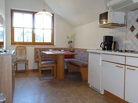 Apartment B / 2 bedrooms/bathroom, toilet - Apartment Zandl Apartment in Schladming