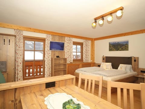 App. 4 - Apartment/wohn-schlafraum/bad, WC - Linarhof Farm Stay in Schladming