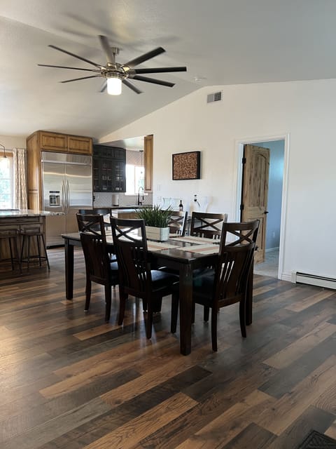 Dining room table that can seat 8