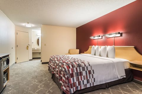 Comfortable unit w/ King size bed