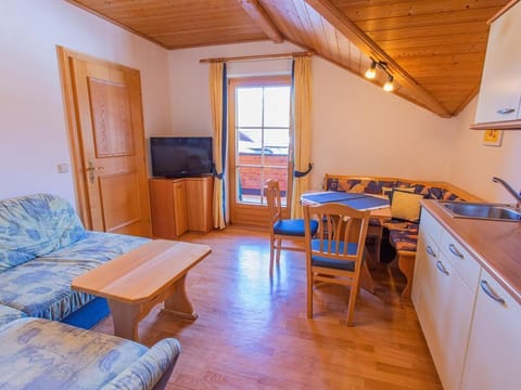 App. B Rittisberg/1 bedroom/bathroom, WC - Landhaus Kirchgasser Bed and Breakfast in Schladming