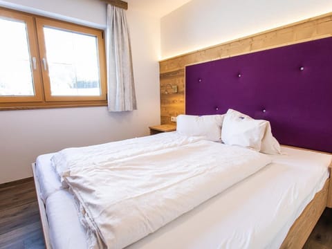App. A Rötelstein/2 bedrooms/shower, bath, WC - Landhaus Kirchgasser Bed and Breakfast in Schladming