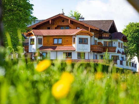 App. A Rötelstein/2 bedrooms/shower, bath, WC - Landhaus Kirchgasser Bed and Breakfast in Schladming
