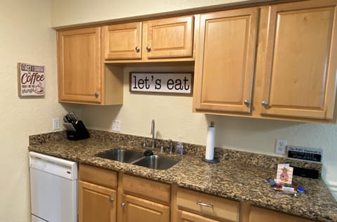 Incredibly well-stocked kitchen!
