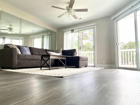 Comfortable space for our guests. Relax and enjoy a movie after a long day of golf or soaking up some sun at the beach. 