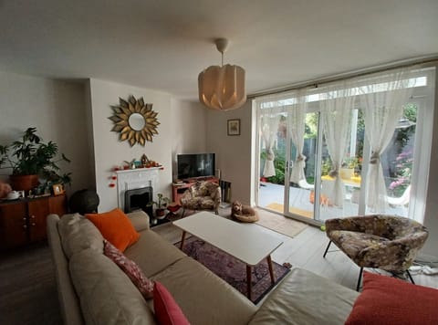 chill and relax in busy Dublin 
