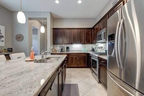 E120ed16 5ef4 4262 b4c7 8490a029cb11