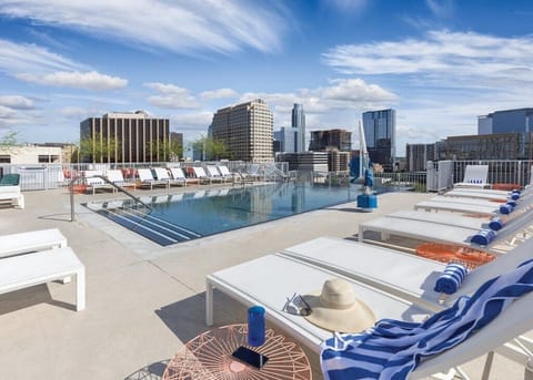 2 austin_pool_day_1_s.jpg