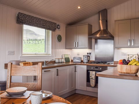 Kitchen | Islabank Lodge, Auchterarder