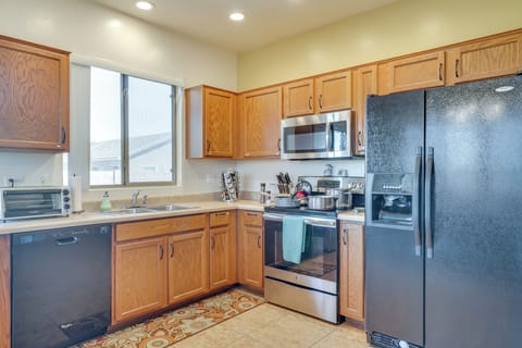Kitchen | Fully Equipped | Coffee Maker | Spices