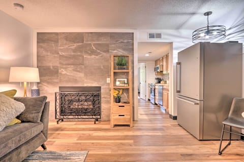 Gatlinburg Vacation Rental | 1BR | 1BA | 600 Sq Ft | Step-Free Access