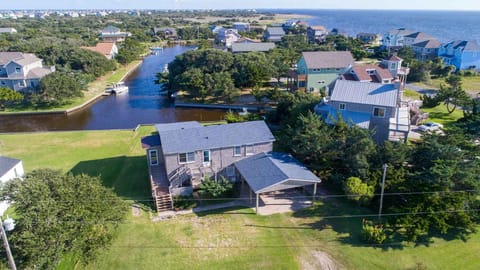 Freckled Dog Fishing Cottage