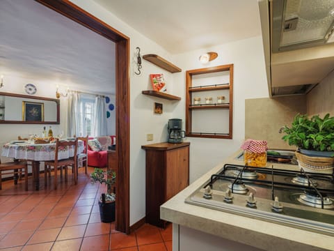 Water, Table, Tableware, Property, Sky, Furniture, Building, Window, Blue, Chair
