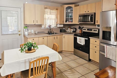 Kitchen | Coffee Maker | Coffee & Tea | Touchless Faucet