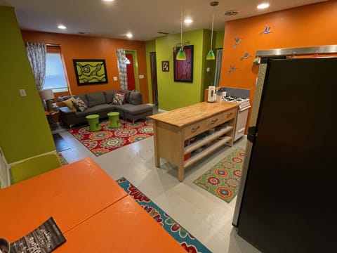 Please note - stove/oven is small (a large frozen pizza needs to be cut to cook)