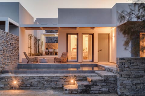 Property Building / Private Pool