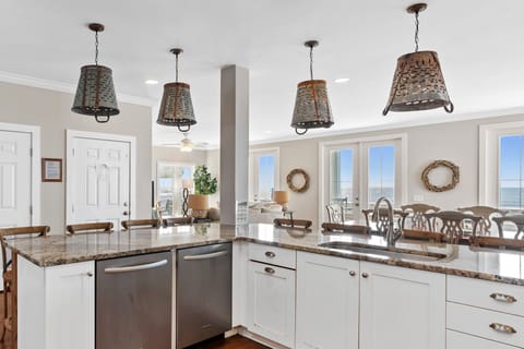 424c7575-880d-4f0f-923f-8442aff99c64