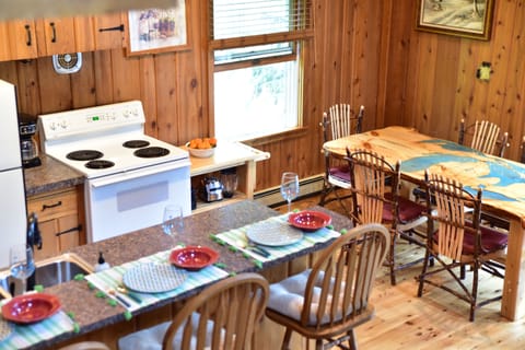 Kitchen with dining table