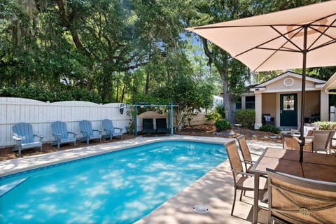 Secluded Pool with fenced in area and Pool House with Queen and Full Bathroom