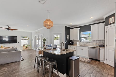Kitchen island seating