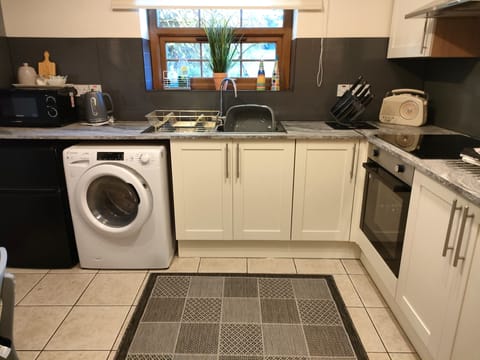 Newly fitted modern kitchen