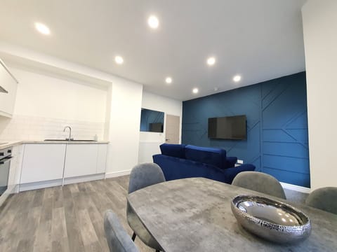 Living Room / Lounge