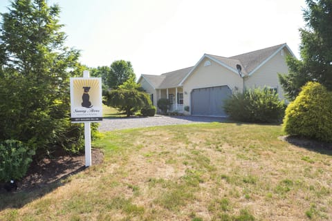 Parking for 4 vehicles