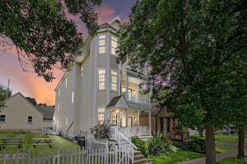 Milwaukee twilight views from your cozy retreat—watch the sky glow as the sun goes down