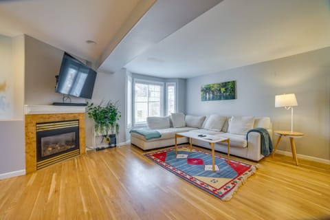 Seattle Vacation Rental | 3BR | 2.5BA | Stairs Required | 1,280 Sq Ft