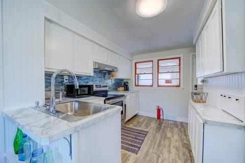 a1d814fc-7ae0-4ee4-82ac-523a16addb42