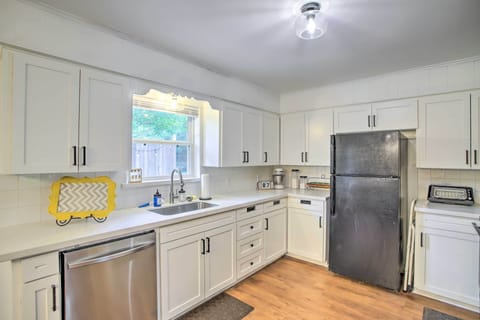 Kitchen | Stand Mixer | Slow Cooker