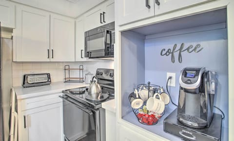 Kitchen | Toaster | Toaster Oven | Garbage Disposal