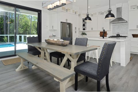 Sonshine by the Sea - Seagrove Beach - First Floor - Dining/Kitchen Area