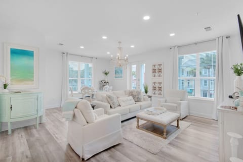 Welcome to Gulf Place Residences 109