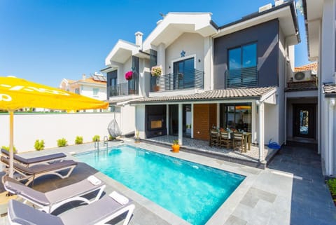 Beautiful villa with private pool and terrace