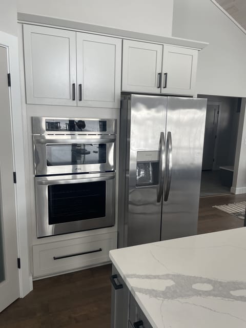 Double oven/microwave and refrigerator 