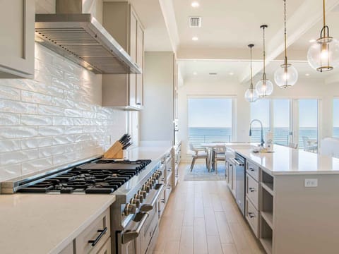 Kitchen with Gulf Views - Third Floor