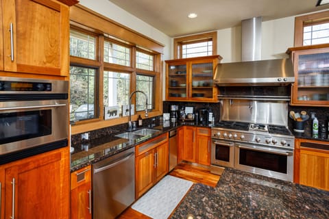 Fully stocked with plenty of natural light and beautiful views