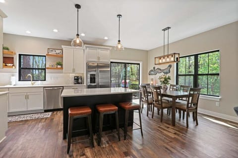 Open concept kitchen and dining area